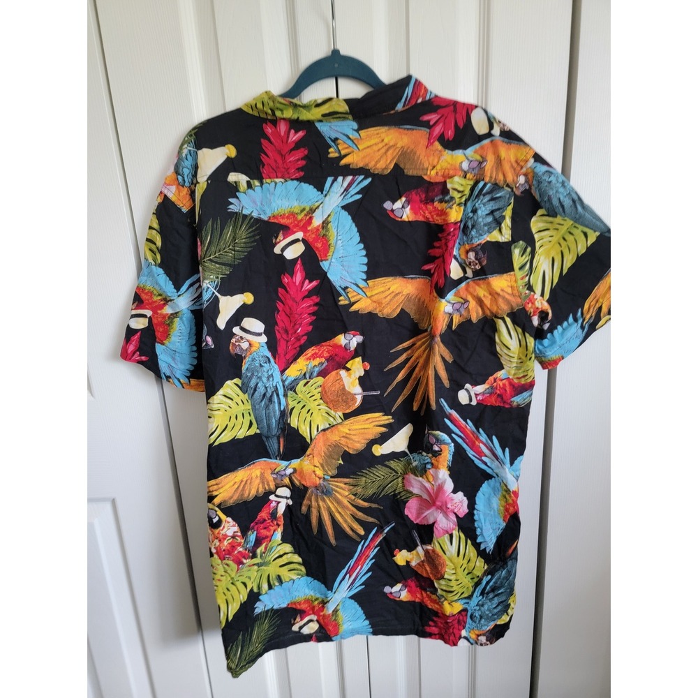 Levi's Black Tropical Parrot Print Short Sleeve Button-Down Shirt